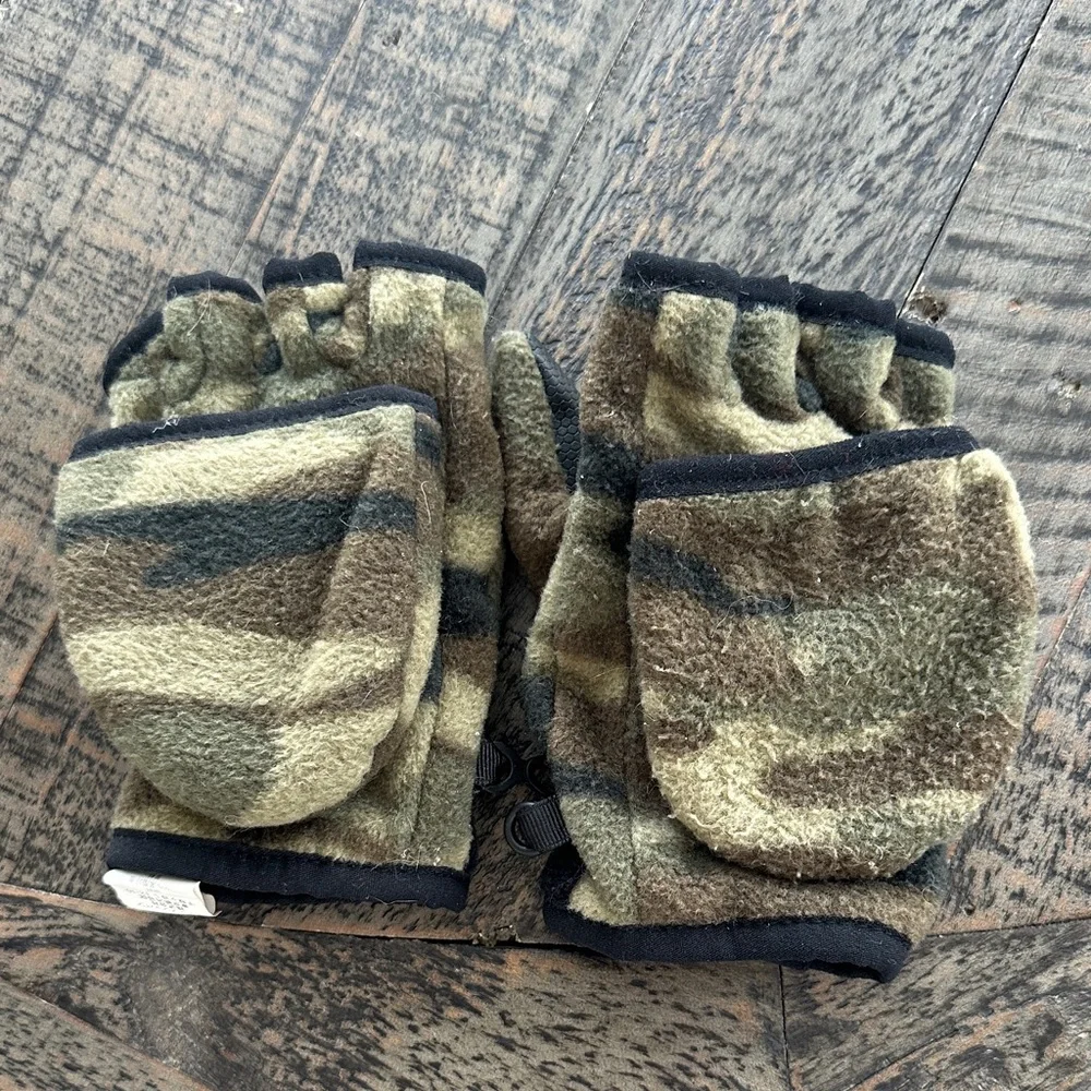 GAP Kids Black and Brown Fleece Mittens